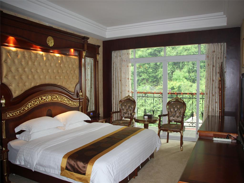 New West Street International Hotel Яншуо Екстер'єр фото