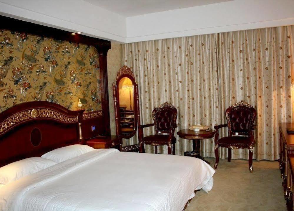 New West Street International Hotel Яншуо Екстер'єр фото
